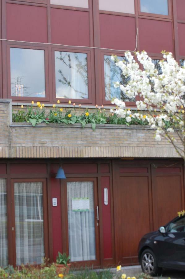B&B Bij Moemee 헨트 외부 사진
